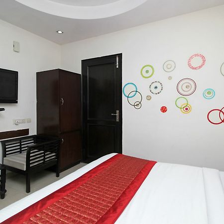Oyo 9030 Hotel Delhi Airport Plaza New Delhi Ngoại thất bức ảnh