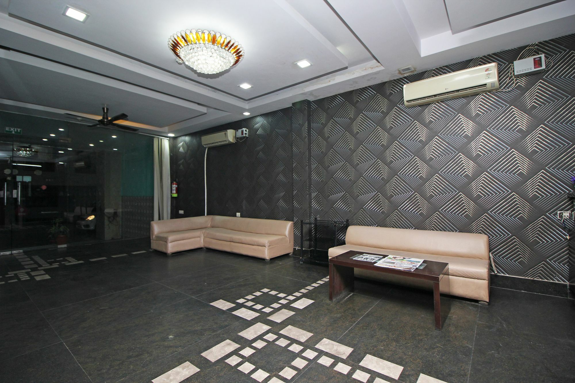 Oyo 9030 Hotel Delhi Airport Plaza New Delhi Ngoại thất bức ảnh